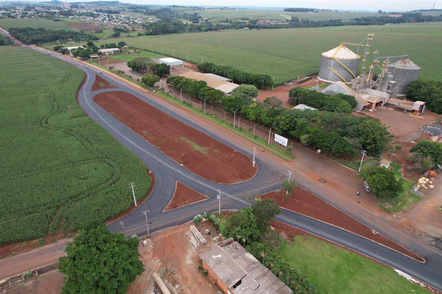 TREVO DE ACESSO NA ÁREA INDUSTRIAL SANTA INÊS EM ITAIPULÂNDIA TOMA FORMA