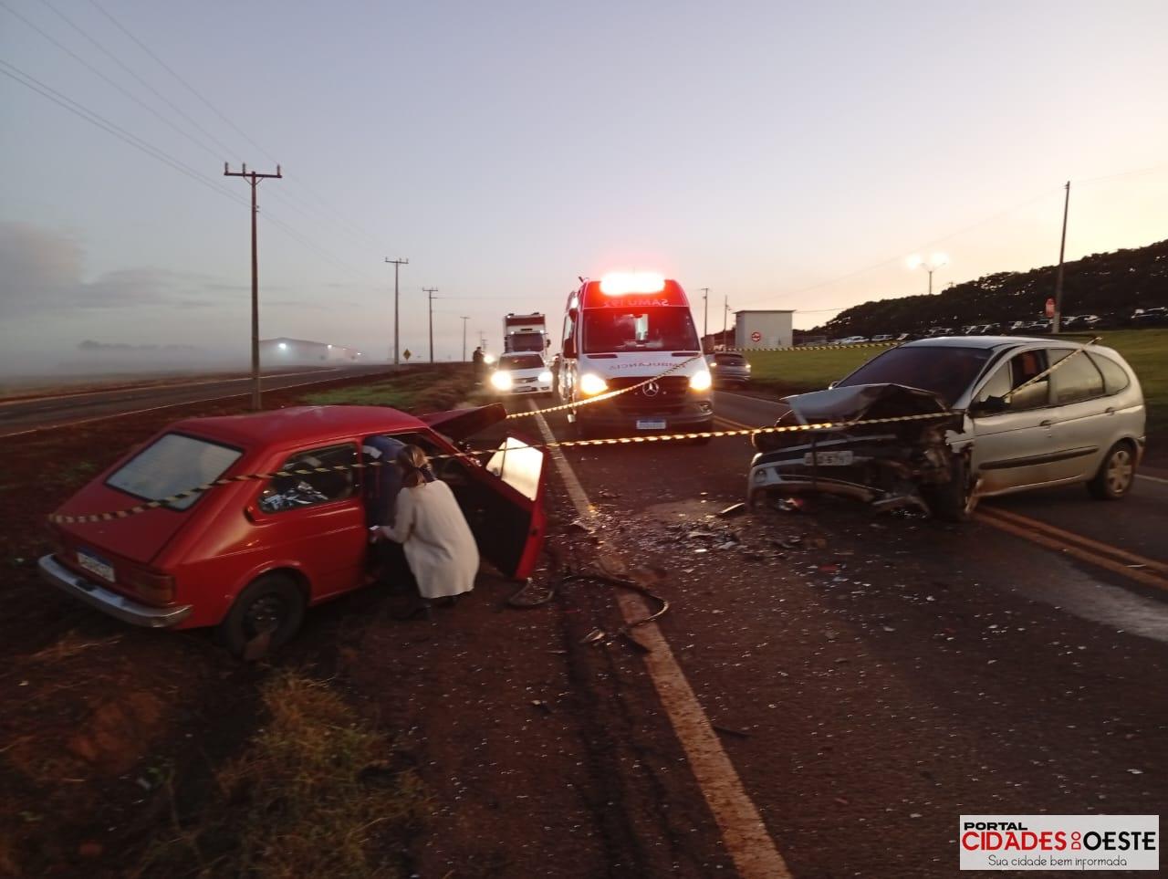 ACIDENTE ENTRE DOIS VEÍCULOS DEIXA UMA VÍTIMA FATAL NA PR-495 NAS PROXIMIDADES DA FRIVATTI EM ITAIPULÂNDIA