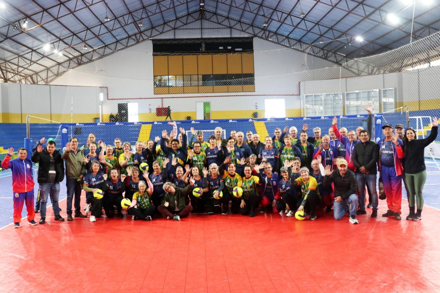 EQUIPES DE VÔLEI GIGANTE DE SÃO MIGUEL RECEBEM NOVA SANTA ROSA PELA 2ª RODADA DE COMPETIÇÃO REGIONAL