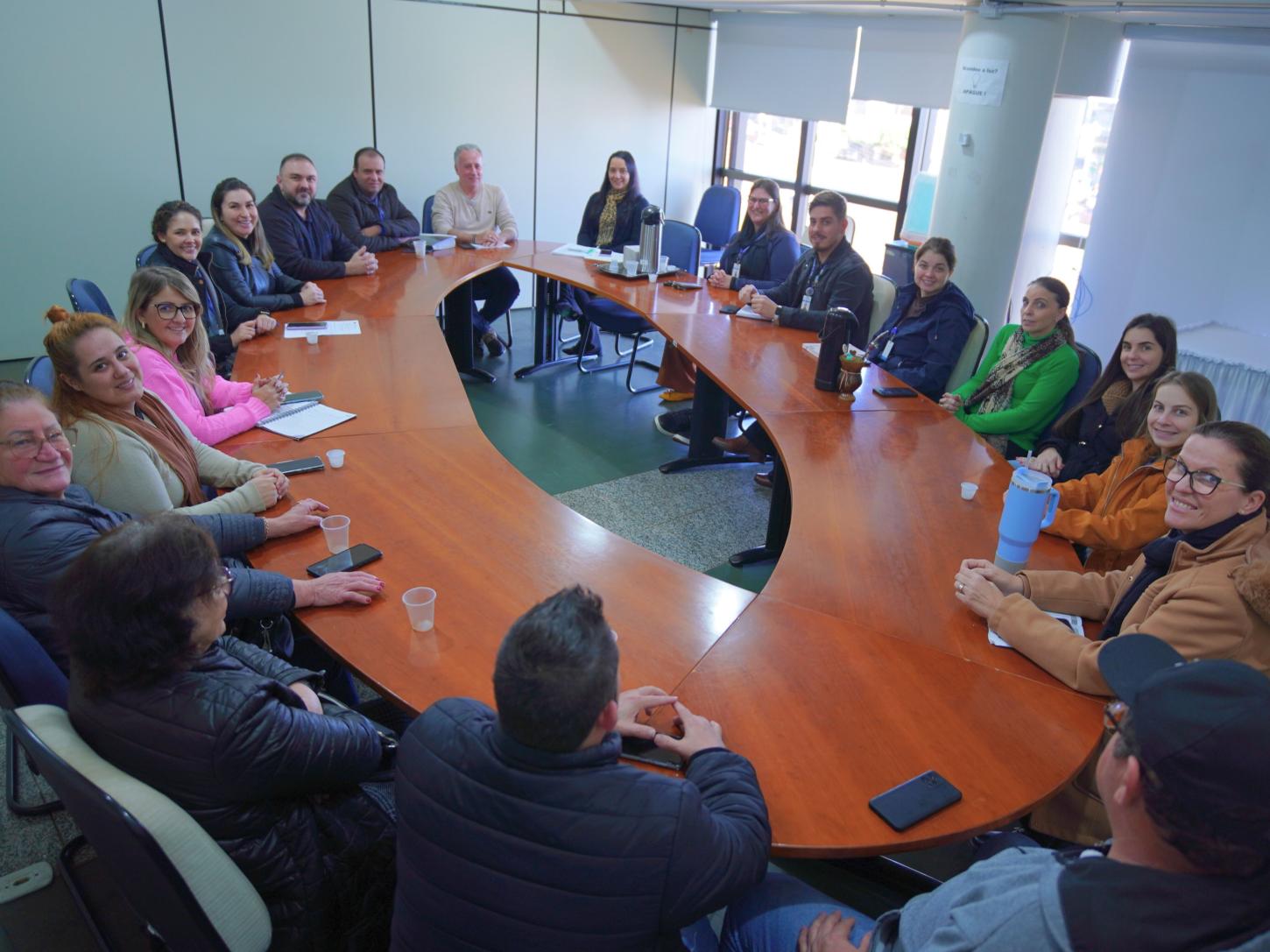 GOVERNO MUNICIPAL DE SÃO MIGUEL REALIZA REUNIÃO COM FOCO EM SAÚDE MENTAL E PREVENÇÃO DE INFECÇÕES RESPIRATÓRIAS
