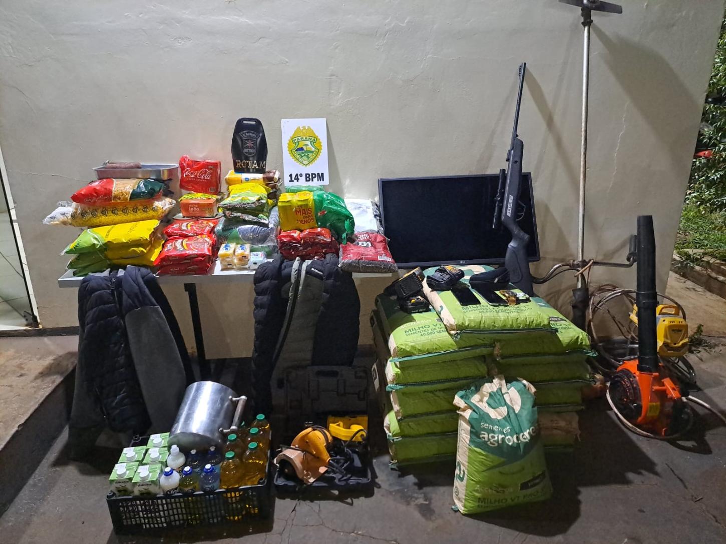 POLÍCIA DESMANTELA ESCONDERIJO E PRENDE 'MASCARADO' QUE ATERRORIZAVA MISSAL