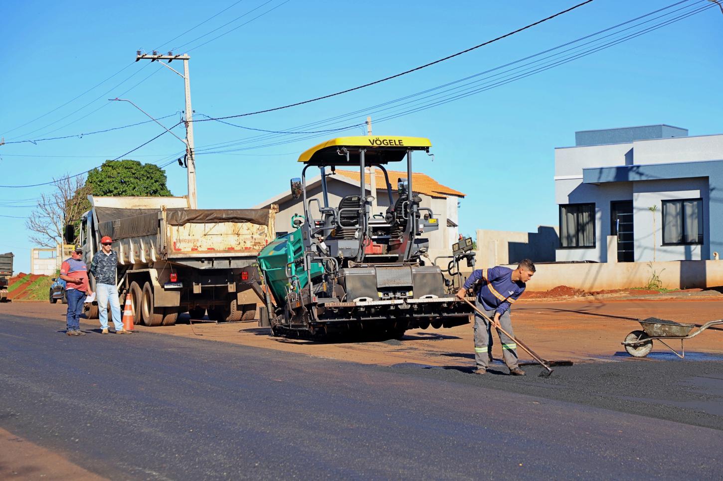 AJUSTES DAS OBRAS DE DUPLICAÇÃO DE SANTA INÊS À ITAIPULÂNDIA SÃO VISTORIADAS PELO PREFEITO LINDOLFO E EQUIPE