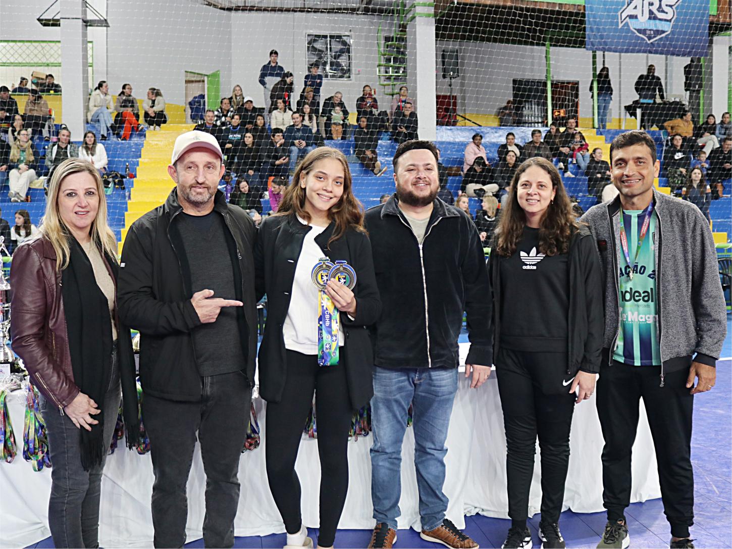 ATLETA DE SÃO MIGUEL É CAMPEÃ BRASILEIRA DE SELEÇÕES DE HANDEBOL FEMININO