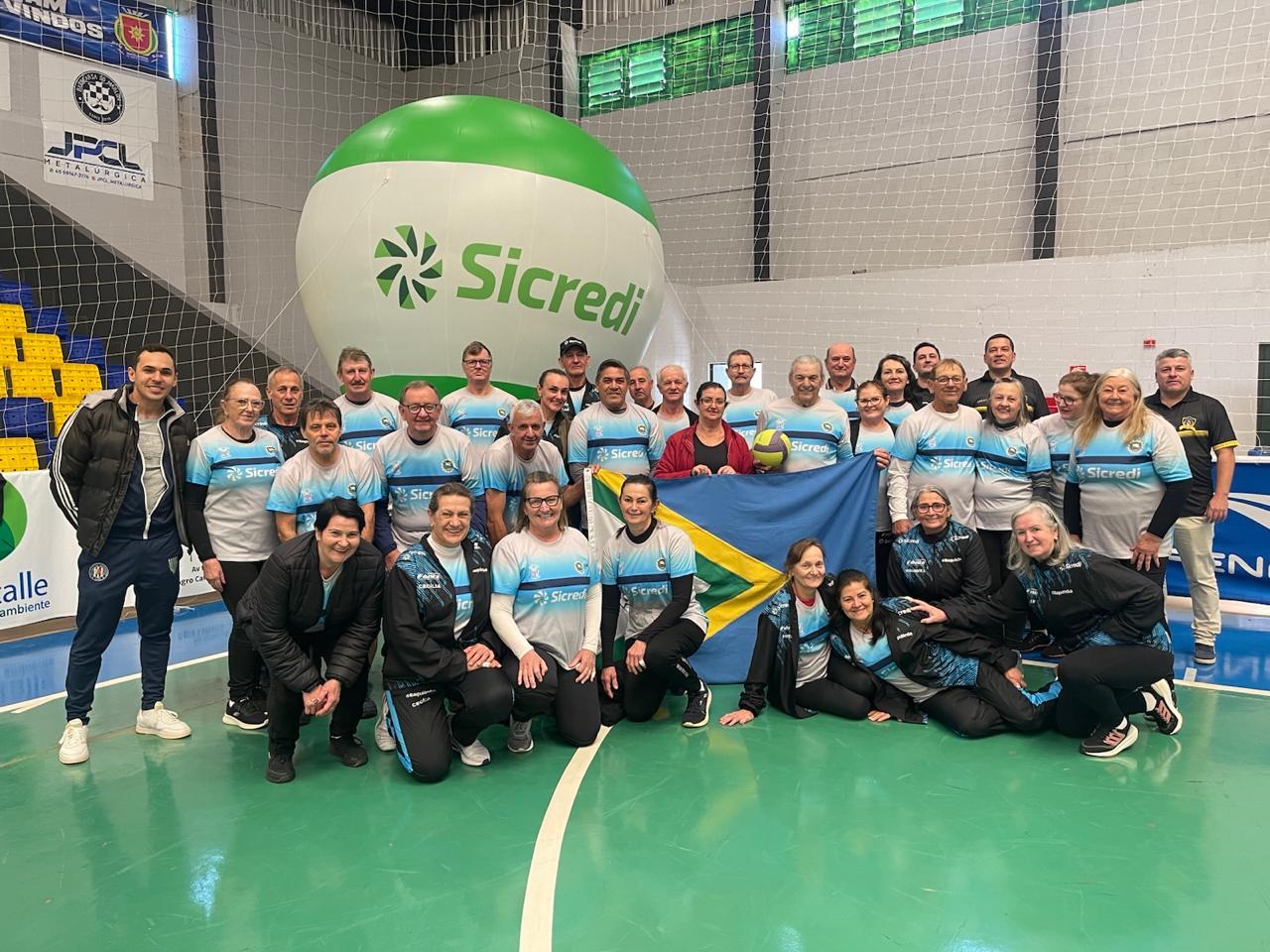 EQUIPES DE ITAIPULÂNDIA SE DESTACAM NA 5ª ETAPA DO CIRCUITO SICREDI DE VÔLEI CÂMBIO