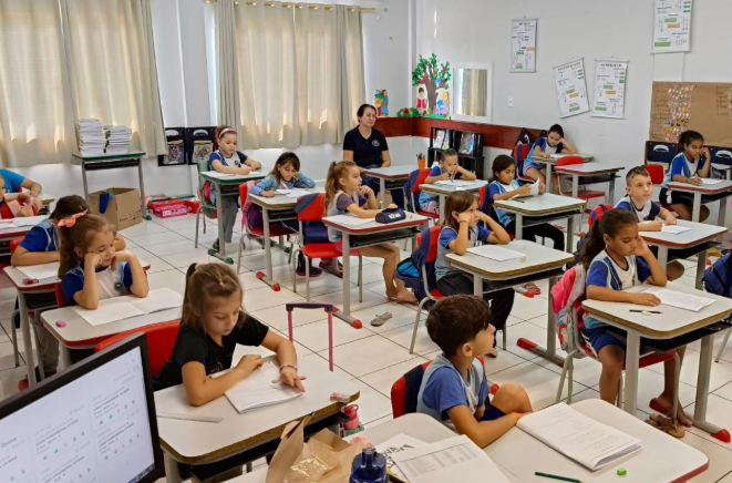 ITAIPULÂNDIA ATINGE NOTA 84,64 NA AVALIAÇÃO DE ALFABETIZAÇÃO 2024, SUPERA META NACIONAL DE 2030 E CONSOLIDA-SE NO NÍVEL 5, O MAIS ALTO DA ESCALA