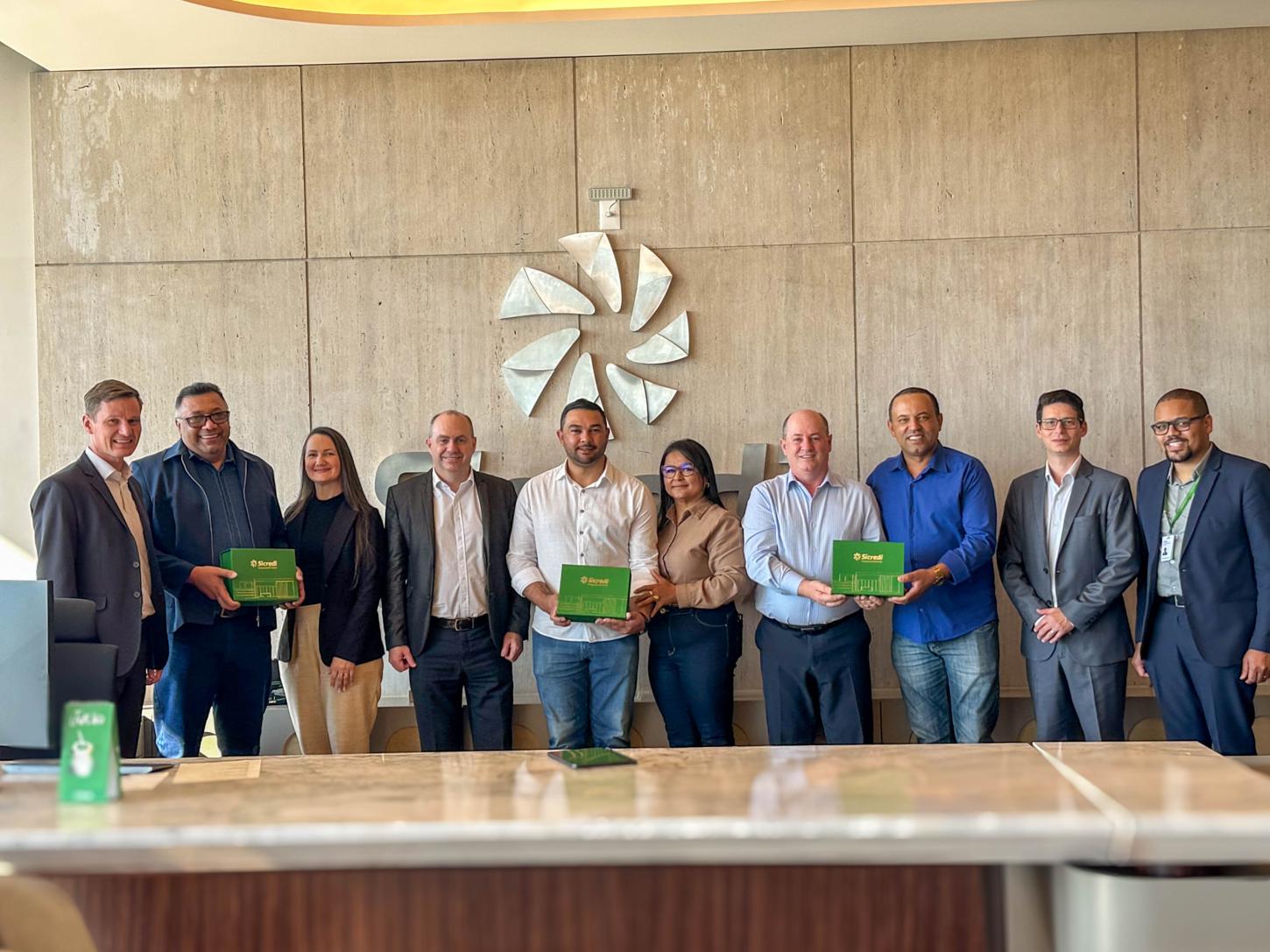 PREFEITURA DE RAMILÂNDIA INICIA MOVIMENTAÇÃO FINANCEIRA APLICANDO RECURSOS COM A SICREDI VANGUARDA PR/SP/RJ