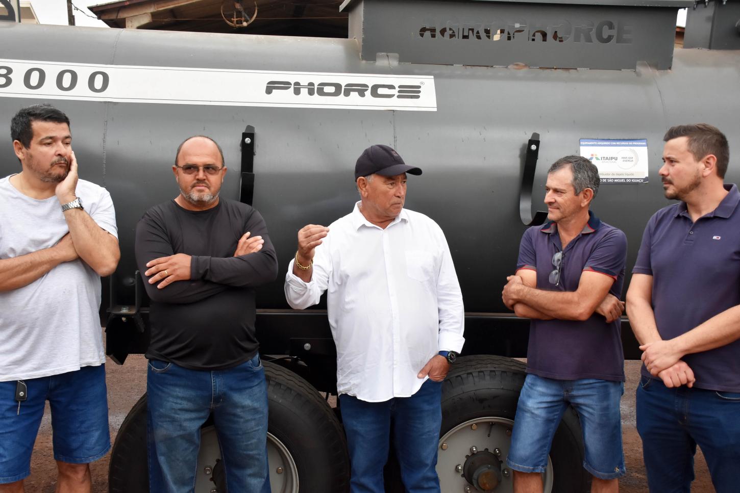 GOVERNO MUNICIPAL DE SÃO MIGUEL REALIZA REPASSE DE DISTRIBUIDORES DE DEJETOS LÍQUIDOS PARA OS QUATRO DISTRITOS