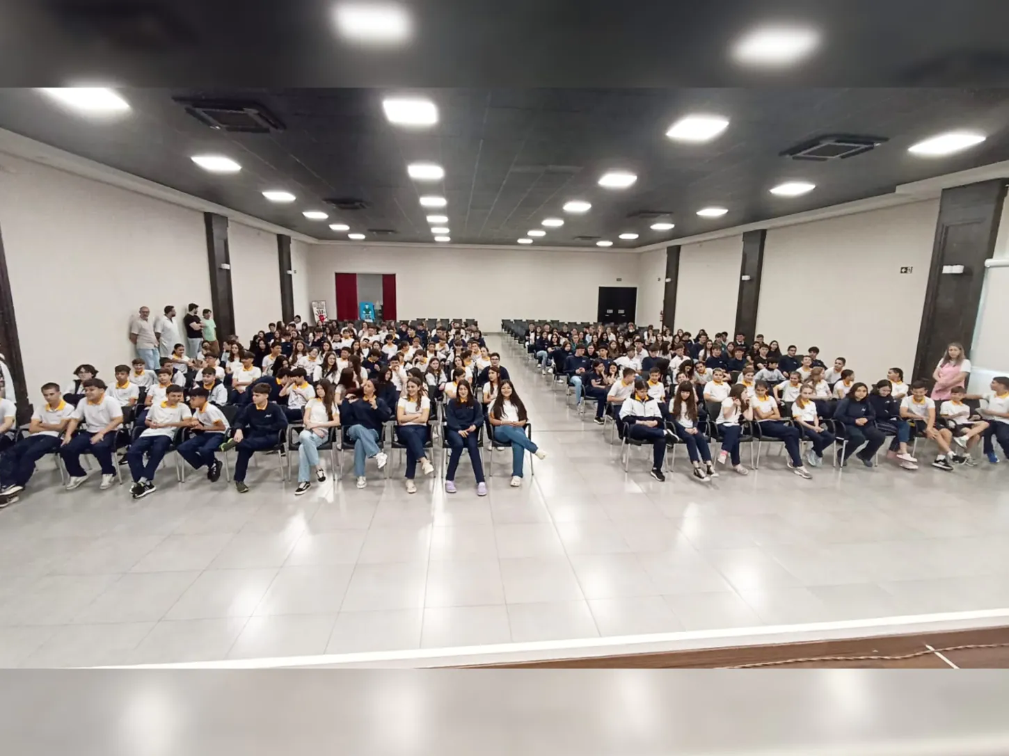 GOVERNO MUNICIPAL DE SÃO MIGUEL PROMOVE CAMPANHA DE ORIENTAÇÃO SOBRE USO SEGURO DE VEÍCULOS ELÉTRICOS