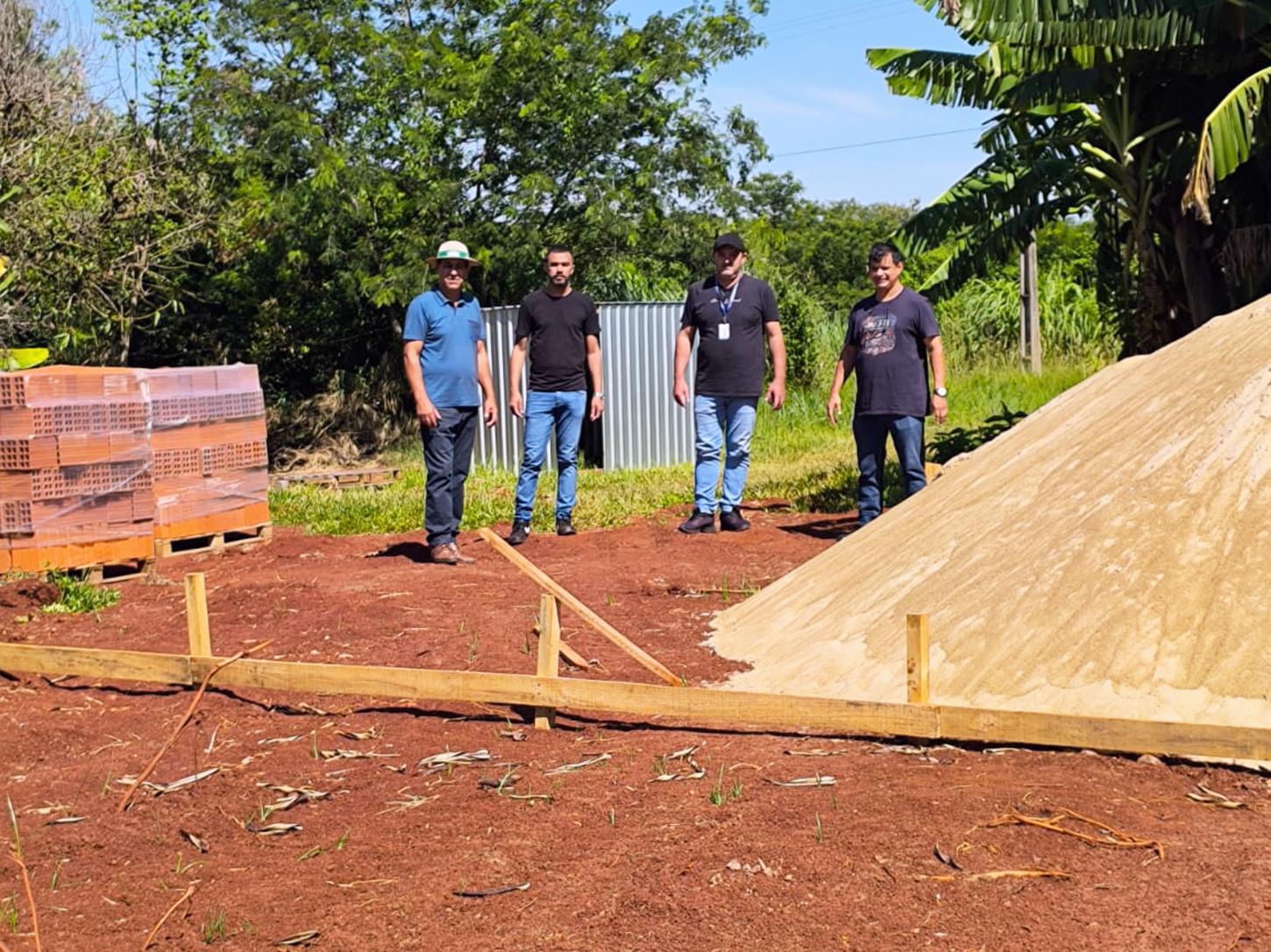 GOVERNO MUNICIPAL DE SÃO MIGUEL E COHAPAR INICIAM AS OBRAS DE CONSTRUÇÃO DO RESIDENCIAL TERRA INDÍGENA OCOY