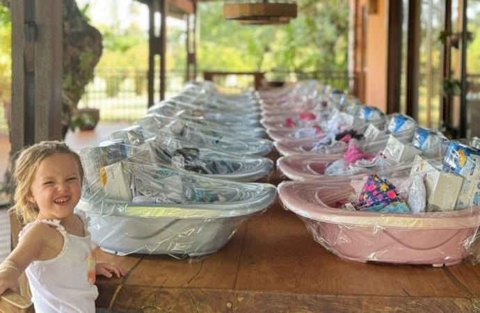 AÇÃO SOLIDÁRIA PARTICULAR ARRECADA KITS PARA GESTANTES EM SÃO MIGUEL DO IGUAÇU