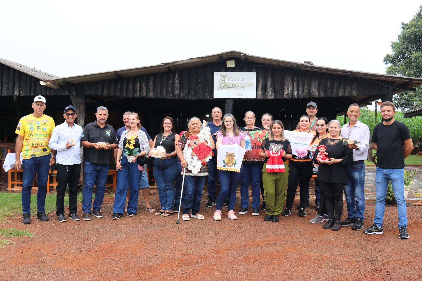 DIA DO ARTESÃO É CELEBRADO EM SÃO MIGUEL COM ENCONTRO ÀS MARGENS DO PARQUE NACIONAL DO IGUAÇU