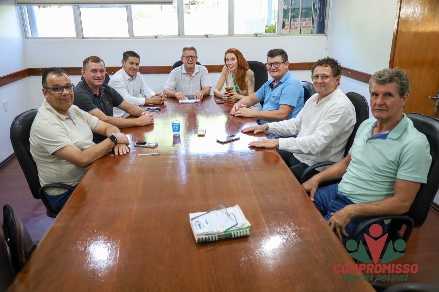 LIDERANÇAS DE MISSAL SE REÚNEM COM ASSESSORIA DO DEPUTADO BETO PRETO PARA TRATAR DE DEMANDAS