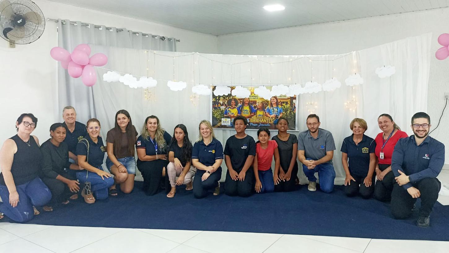 PROJETO MENINAS BRILHANTES É LANÇADO PARA FORTALECER E QUALIFICAR ADOLESCENTES EM SÃO MIGUEL DO IGUAÇU