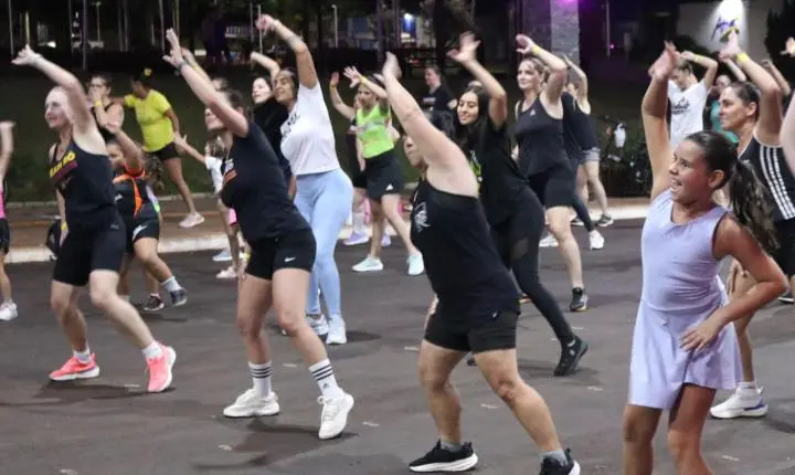 AULÃO DE RITBOX REÚNE MULHERES EM AÇÃO ESPECIAL DE SAÚDE E BEM-ESTAR EM SÃO MIGUEL DO IGUAÇU