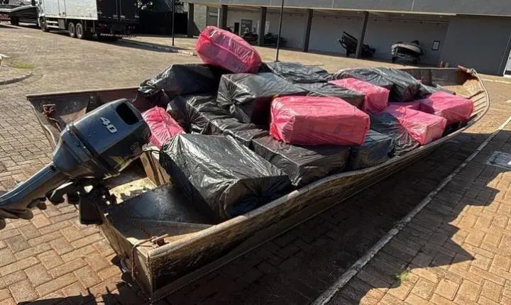 ÇÃO INTEGRADA APREENDE CARGA DE CIGARROS CONTRABANDEADOS NO LAGO DE ITAIPU
