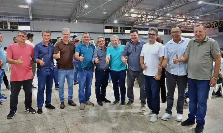 GOVERNADOR RATINHO JUNIOR ANUNCIA PACOTE DE MELHORIAS EM RODOVIAS QUE BENEFICIA ITAIPULÂNDIA E OESTE