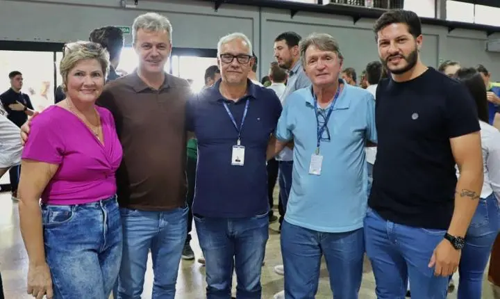 GOVERNADOR RATINHO JUNIOR ANUNCIA PACOTE DE MELHORIAS EM RODOVIAS QUE BENEFICIA ITAIPULÂNDIA E OESTE