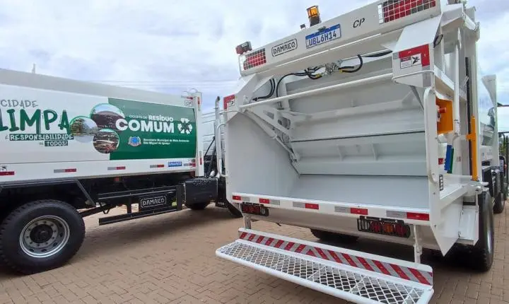 GOVERNO MUNICIPAL DE SÃO MIGUEL ADQUIRE DOIS NOVOS CAMINHÕES COMPACTADORES PARA FORTALECER A COLETA DE RESÍDUOS SÓLIDOS
