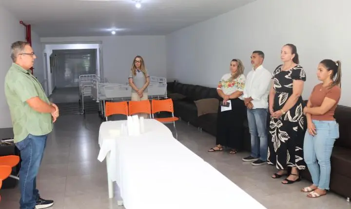 GOVERNO MUNICIPAL DE SÃO MIGUEL ENTREGA NOVAS CAMAS HOSPITALARES AO LAR DOS IDOSOS DOM SCALABRINI
