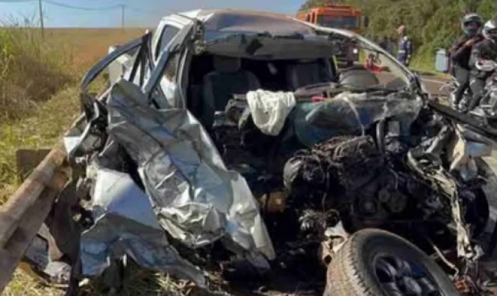 GRAVE ACIDENTE NA BR-369 EM CASCAVEL ENVOLVENDO QUATRO VEÍCULOS DEIXA FERIDOS E CAUSA CONGESTIONAMENTO