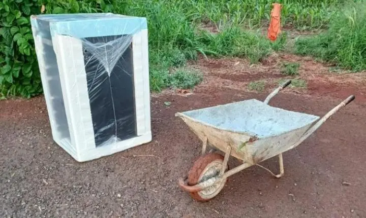 GUARDA MUNICIPAL LOCALIZA FOGÃO NOVO ABANDONADO EM ÁREA DE MATA EM SÃO MIGUEL DO IGUAÇU