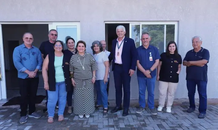 MINISTRA VISITA OBRA APOIADA PELA ITAIPU PARA ACOLHIMENTO DE MULHERES EM FOZ DO IGUAÇU