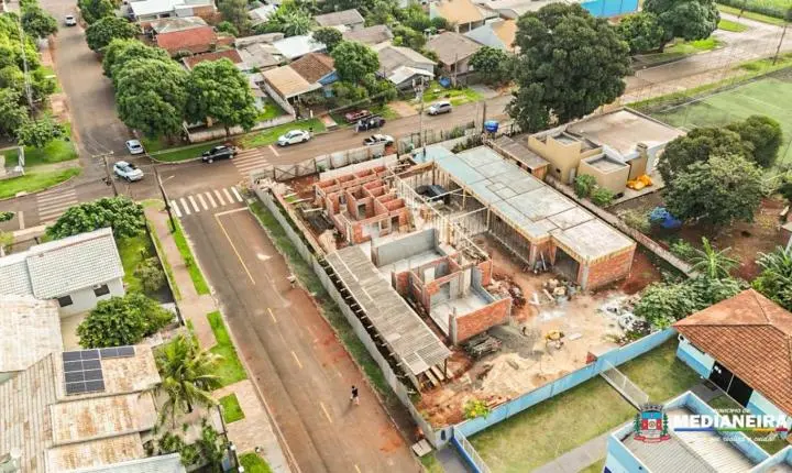 NOVO CMEI DO BAIRRO NAZARÉ AVANÇA E ATINGE 50% DA OBRA EM MEDIANEIRA